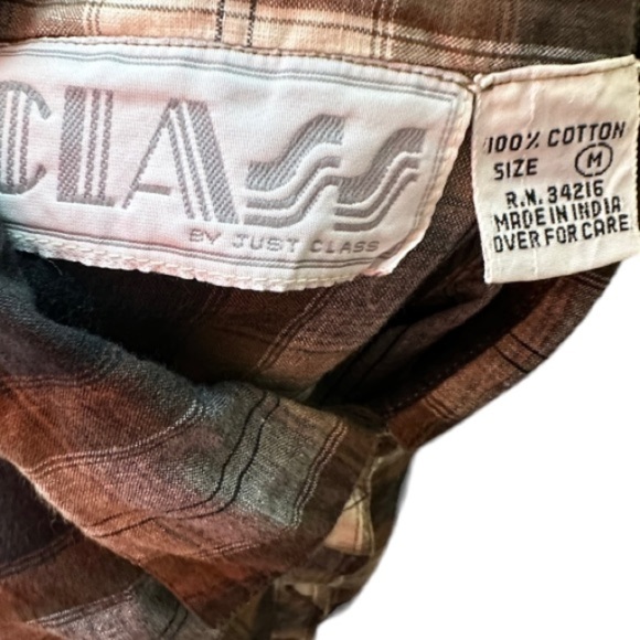 Vintage Class Blouse - Picture 5 of 5